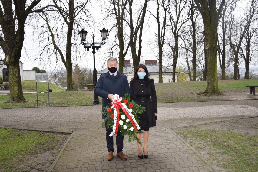 Chełm. W 81. rocznicę zbrodni katyńskiej uczczili pamięć pomordowanych. Zobacz zdjęcia