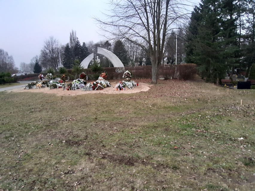 Cmentarz komunalny w Szczecinku. Zapełnia się ostatnia wolna kwatera [zdjęcia]