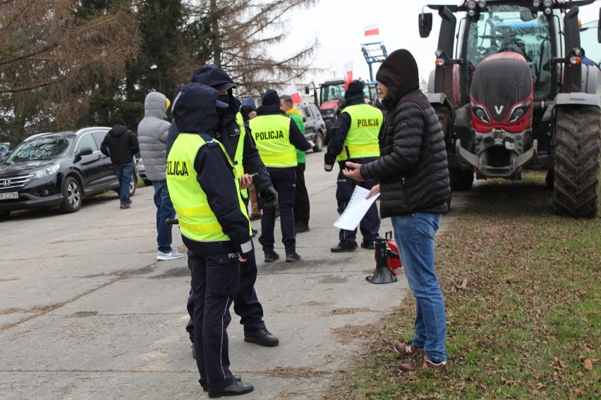 Strajk plantatorów buraków cukrowych w cukrowni Werbkowice. Zobacz zdjęcia