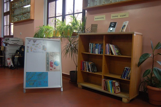 Oleśnica: Licealiści uwolnili książki