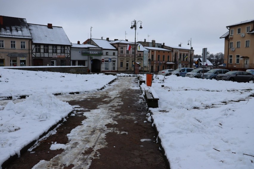 Tak wygląda Plac Wolności w Sępólnie po wycięciu wszystkich...