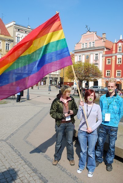 Wałbrzych: Dzień milczenia przeciw homofobii