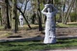 "Mimochodem. Spacer z rzeźbami", to ciekawa inicjatywa Muzeum Regionalnego w Wągrowcu. Spotkanie odbyło się w sobotę, 29 lipca