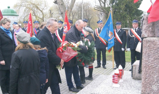 Główne uroczystości rocznicowe odbyły się przy pomniku poległych w bitwie pod Wojsławicami. fot.