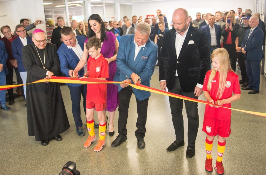 Centrum Piłkarskie Ślęza Wrocław – #Kłokoczyce, najnowocześniejszy kompleks sportowy na Dolnym Śląsku, został oficjalnie otwarty