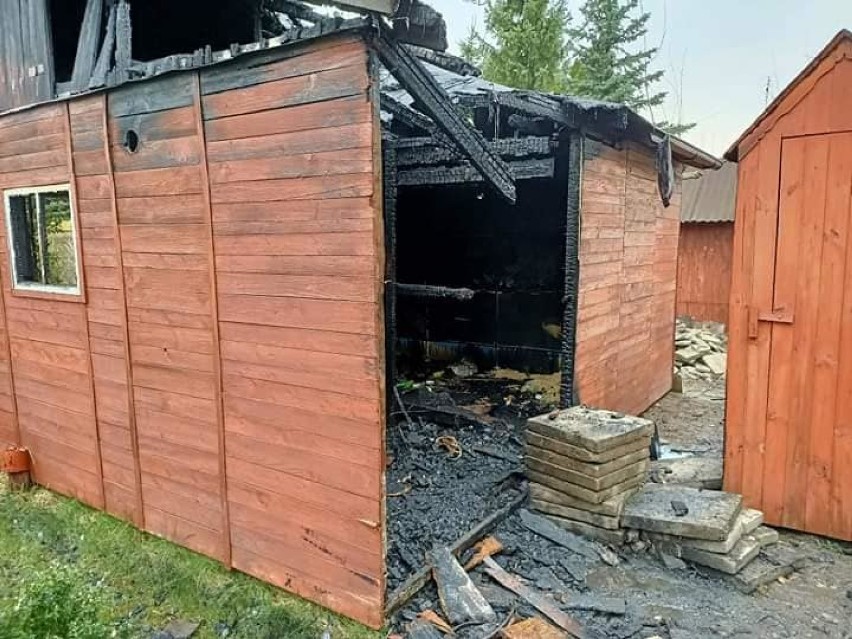 Pożar domku letniskowego na jednym z ROD w Skierniewicach. Nie zostało praktycznie nic