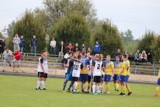 Lech Dobre - Zjednoczeni Piotrków Kujawski 2:0