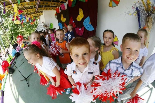 DZIECI Z PRZEDSZKOLA MIEJSKIEGO W STRONIU ŚLĄSKIM