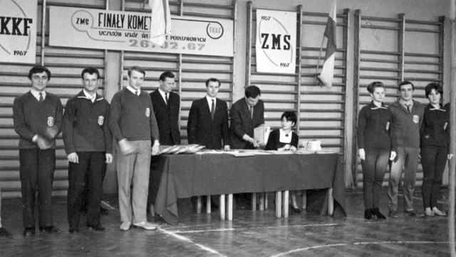 &#8233;1967 rok, finał masowego turnieju kometki w Piotrkowie