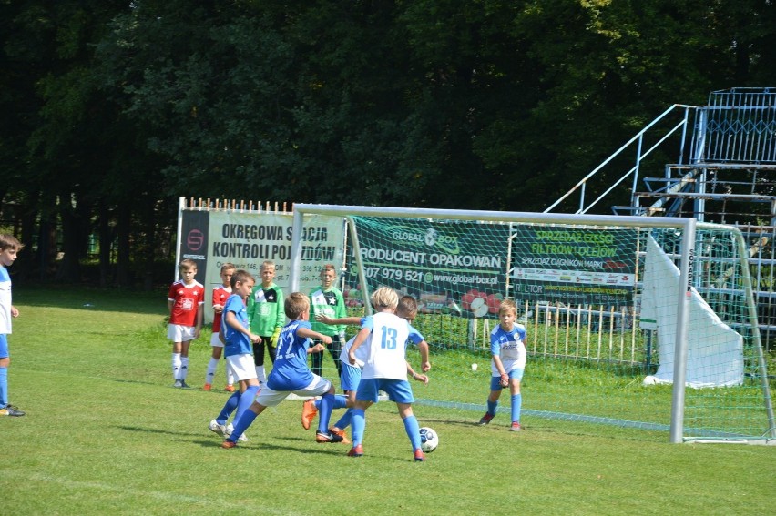 Futbol dziesięciolatków. Sandecja najlepsza w Proszowicach