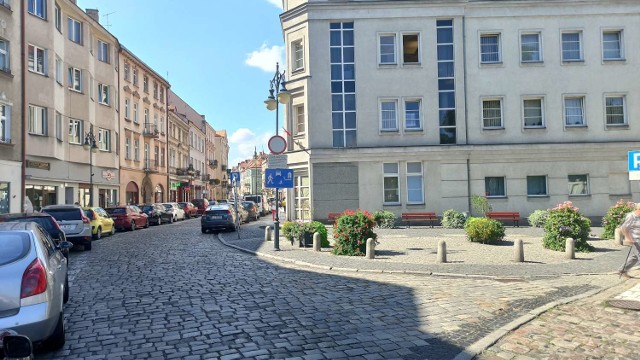 Ulica Zamkowa w Kaliszu zmieni się w woonerf. Rozpoczynają się prace budowlane