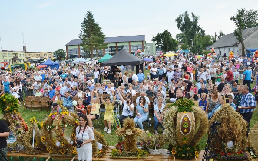 Dożynki gminne w Aleksandrowie i festiwal regionalny "Między...