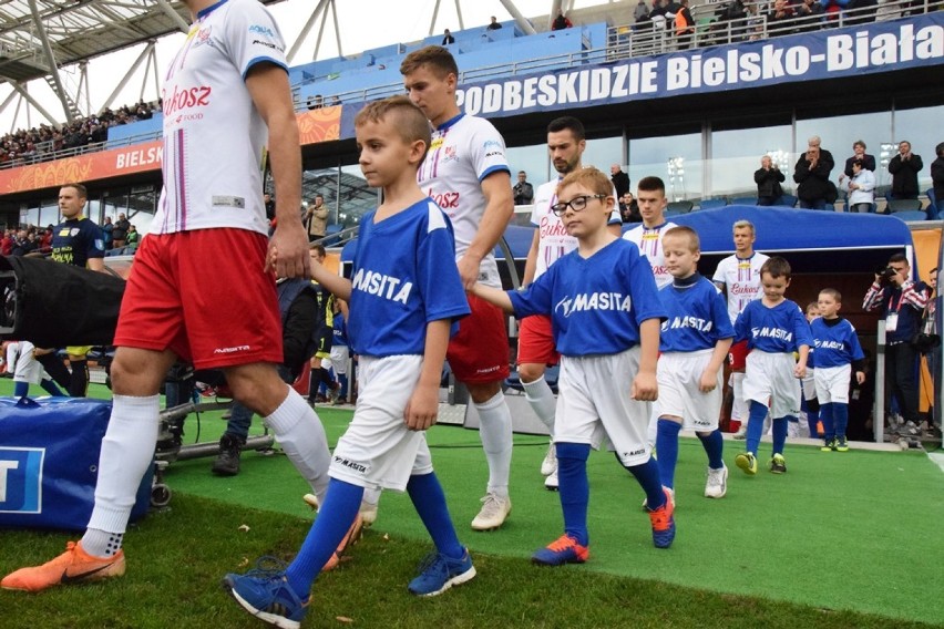 Podbeskidzie wygrywa z Sandecją 3:1. Takich Górali chce się oglądać! [ZDJĘCIA Z MECZU I KIBICÓW ]