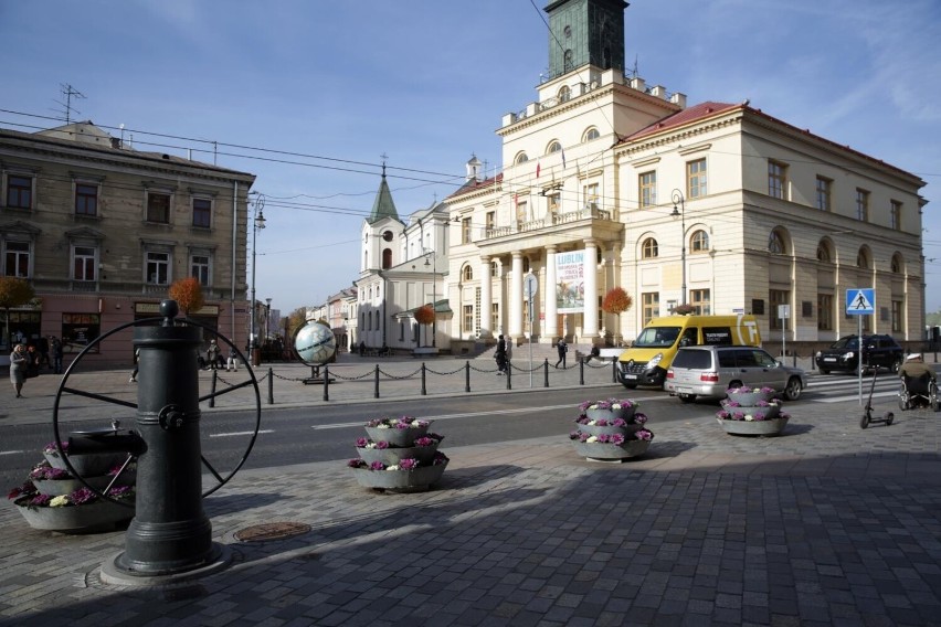 Po włączeniu opcji audioprzewodnika możemy zwiedzać Lublin w...