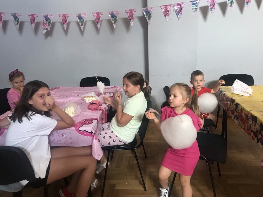Wakacje w Domu Kultury w Maszewie Lęborskim. Dzieci nie narzekają na nudę
