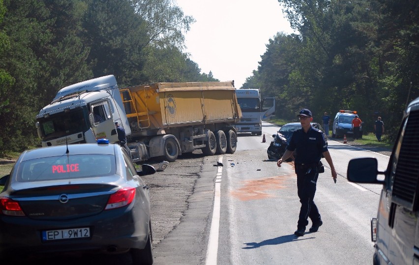 Wypadek na DK12 w pobliżu Sulejowa