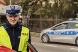 Policjanci ruchu drogowego prowadzą działania kontrolno-prewencyjne.Celem jest poprawa bezpieczeństwa pieszych i rowerzystów