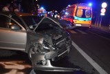 Wypadek na skrzyżowaniu ul. Wiejska i Gajowa. 5 osób w szpitalu [wideo]