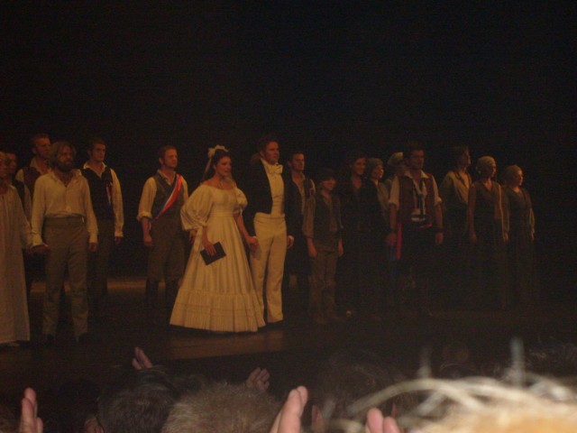 Finał &quot;Les Miserables&quot; w Teatrze Muzycznym Roma w Warszawie.