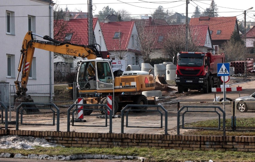 Grudziądz. Remont ulicy Jackowskiego powinien być już ukończony. A końca robót jeszcze nie widać [zdjęcia]