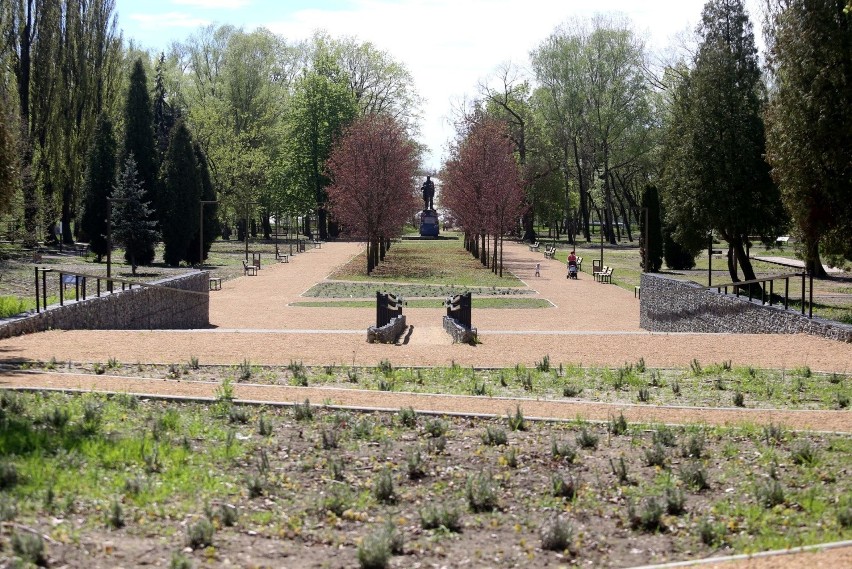 Park im. porucznika pilota Jana Fusińskiego został urządzony...