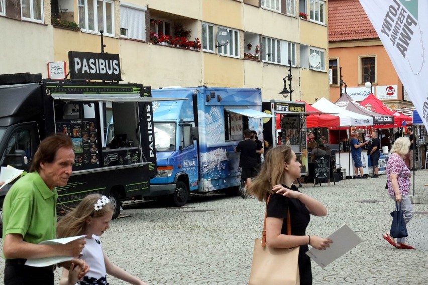 4. Lotny Festiwal Piwa i Food Trucków na legnickim rynku, zobaczcie zdjęcia 