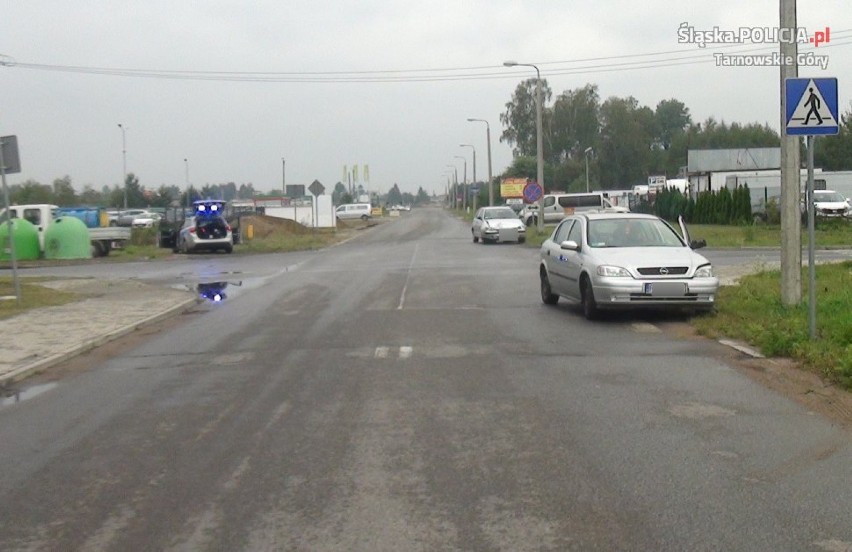 Wypadek w Pyrzowicach. Zderzenie samochodów na ul. Transportowej. Ranna kobieta