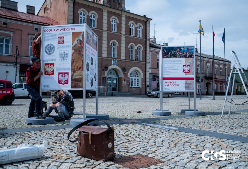 Wystawa Polskie Symbole Narodowe w Skierniewicach