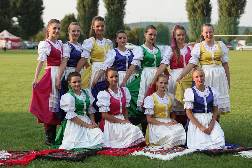 Zespół Pieśni i Tańca Wałbrzych na Festiwalu Folkloru w...