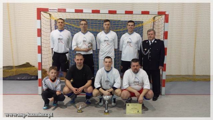 Turniej halowy piłki nożnej w Kaźmierzu