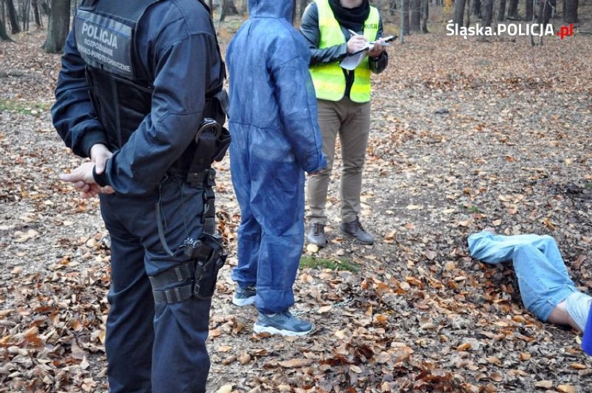 Morderstwo w Lesie Murckowskim. 18-latek zabił dla luksusowego samochodu