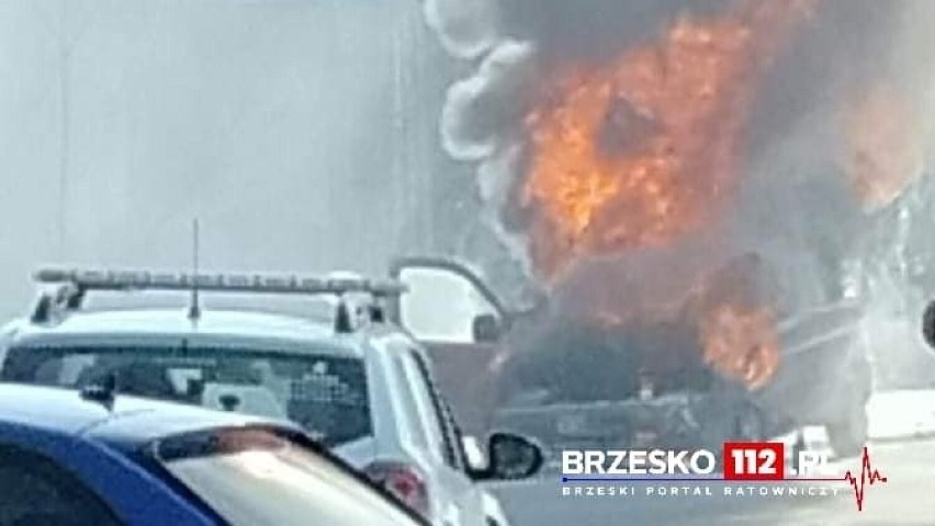 Pożar samochodu osobowego w Łoniowej, 10.02.2023