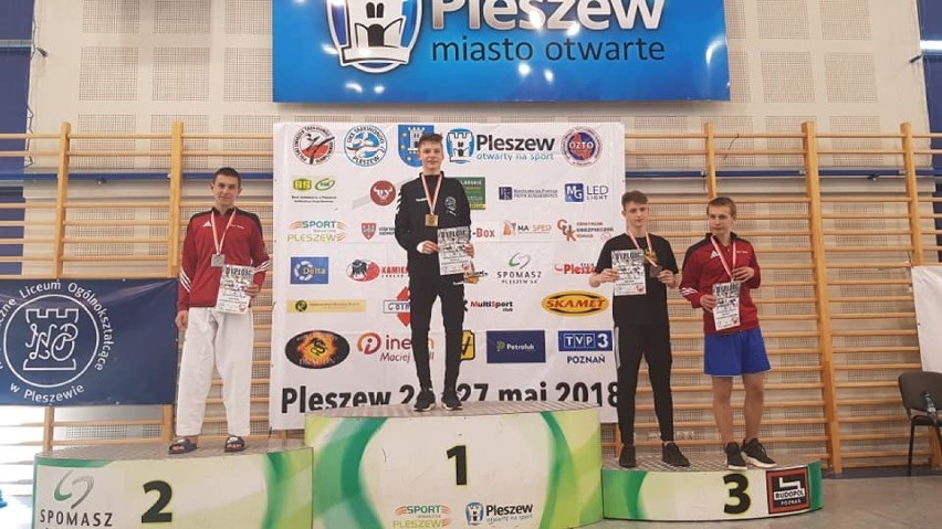 W Pleszewie rozegrano Mistrzostw Polski w Taekwondo. Złoty medal wywalczył Bartosz Stephan, a brąz Mariusz Adamkiewicz  