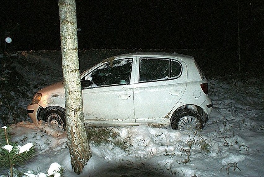 Wypadek w Przyszowie. 44-letnia kobieta jadąc samochodem...
