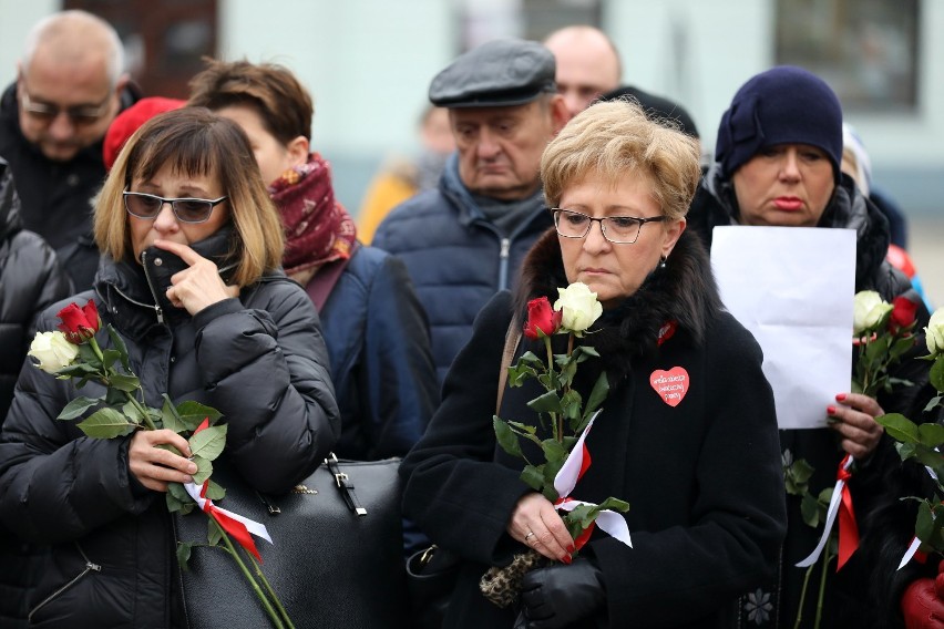 Pożegnanie prezydenta Gdańska Pawła Adamowicza w Piotrkowie...