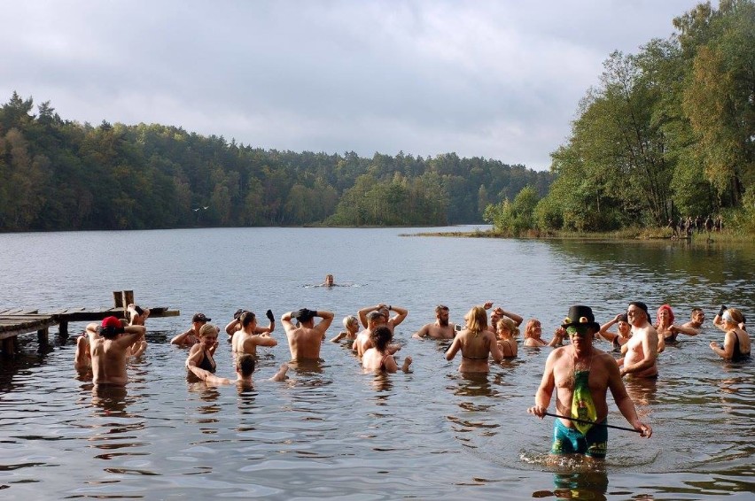Wejherowski Klub Morsów rozpoczął sezon zimowych kąpieli