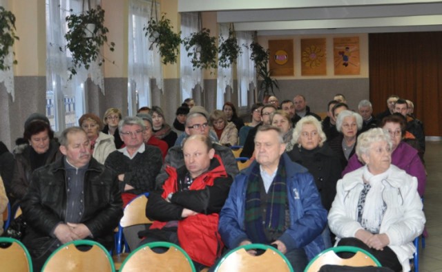 Tiry jeżdżą pod ich oknami. Mieszkańcy ulicy Olszowej mają tego dość!