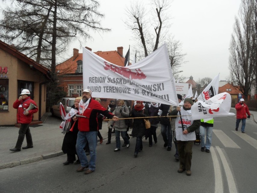 Rybnik strajk: Manifestacja przeszła przez miasto [ZDJĘCIA + WIDEO]