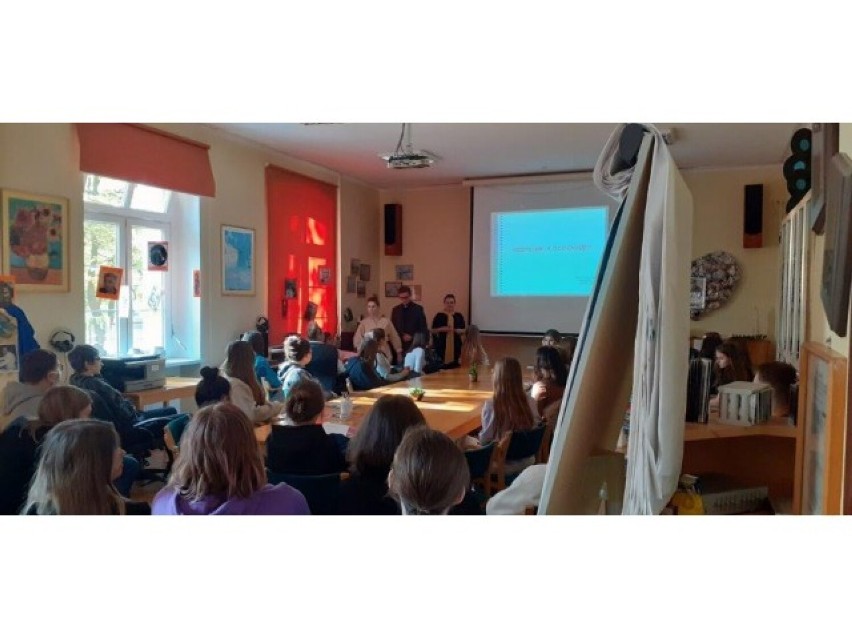 III Liceum Ogólnokształcące w Elblągu: Żonkilowy Dzień Patrona