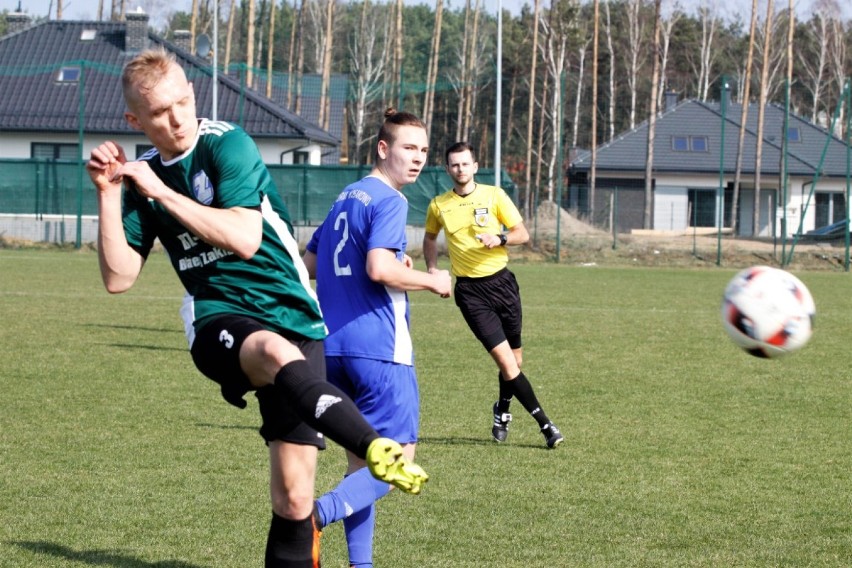 Sztorm Kosakowo - Zenit Łęczyce 3:1. Zacięty mecz w Kosakowie. Złote Piaski  [V liga, ZDJĘCIA]