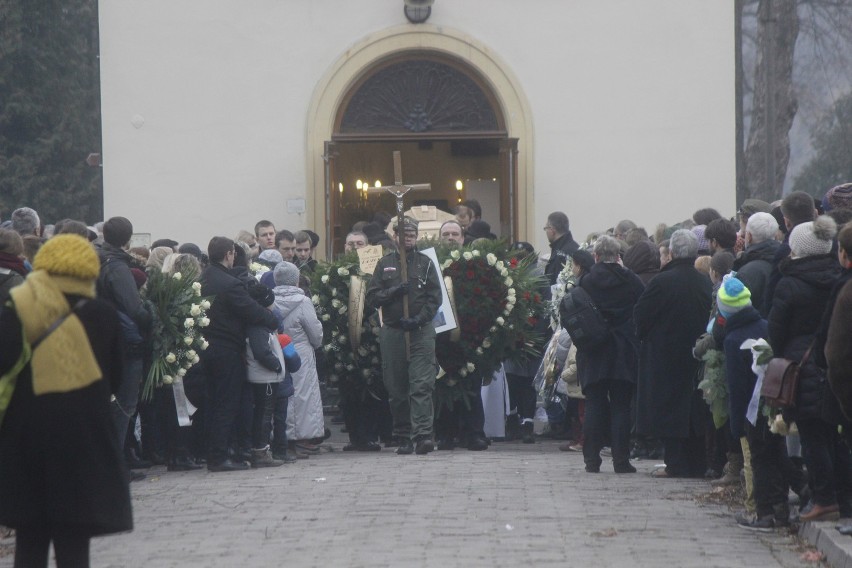 Nie żyje Anna Loba. Pogrzeb odbył się na Starym Cmentarzu w Łodzi [ZDJĘCIA]