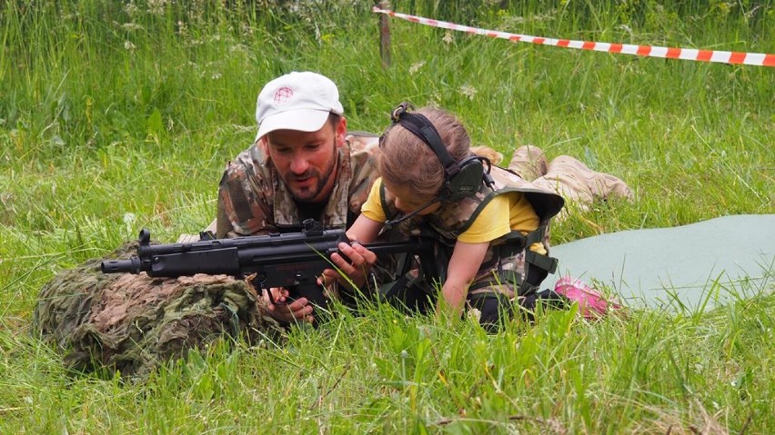 Z Jurą Trop na wakacje i nie tylko. Przygoda z byłym żołnierzem, przewodnikiem ZDJĘCIA