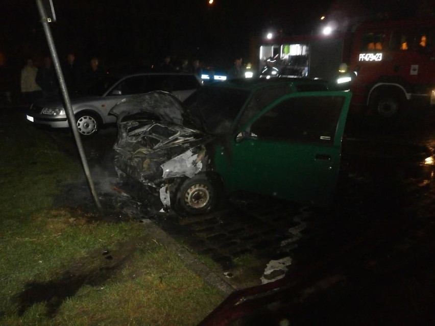 Kłodawa: Pożar samochodu na ul. Bohaterów Września