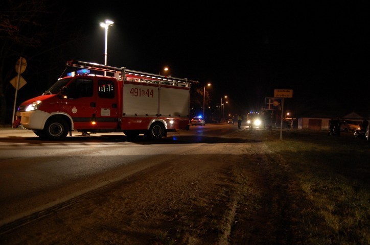 Wypadek w Nowym Dworze Gdańskim: Pijany kierowca potrącił rodzinę na przejściu dla pieszych