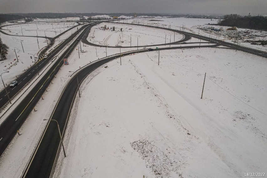 Trasa S7 Warszawa - Gdańsk. Kiedy ekspresówka "dojedzie" do Warszawy? Kolejny odcinek przybliża stolicę do wygodnej "wylotówki"