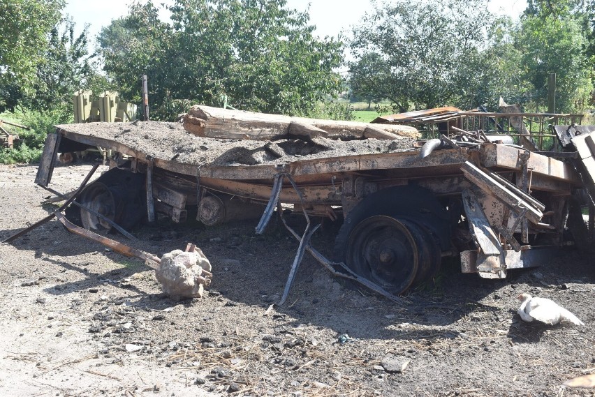 Zniszczenia spowodowane pożarem w Osiecznicy były ogromne.
