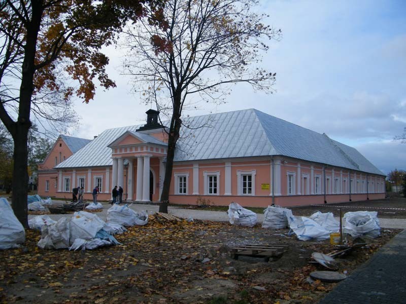 Trwa remont zabytkowego budynku szpitala św. Karola Boremeusza (ZDJĘCIA)