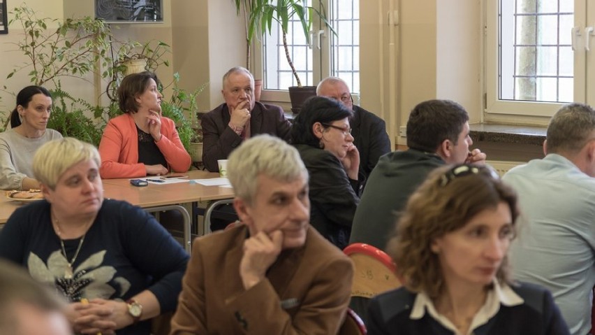 Policyjna debata z udziałem przedstawicieli szkół z powiatu...