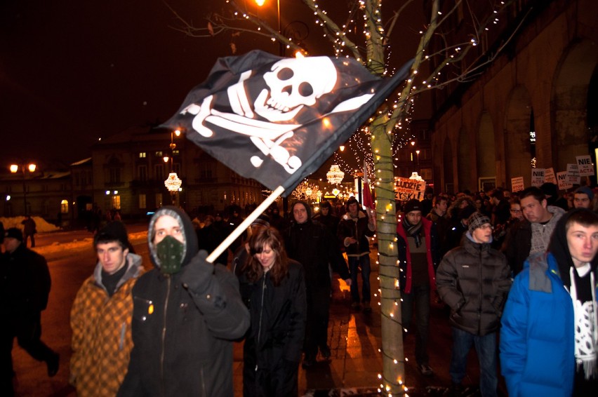 Protest przeciwko ACTA w Warszawie - zdjęcia