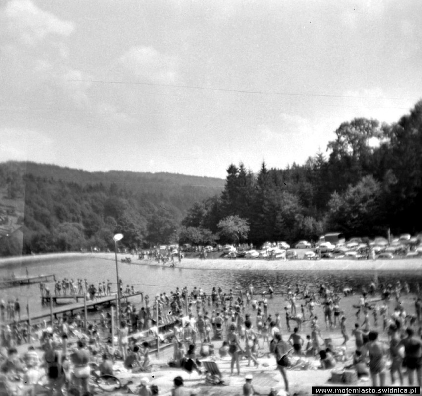 Plaża i kąpielisko w Złotym Lesie